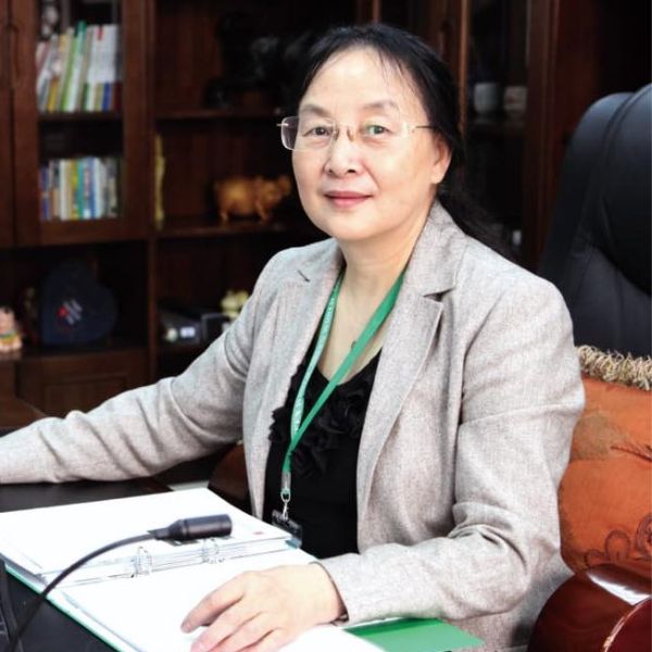 Presidente Green World Group Dr. Deming Li